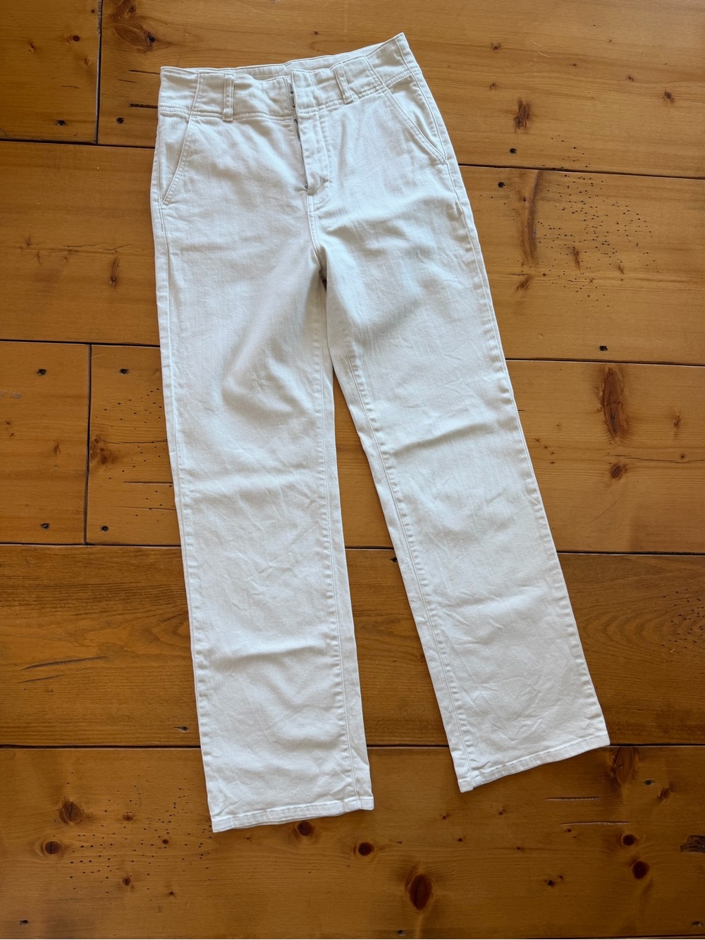 Pilcro Anthropologie Eventide Cream Straight-Leg Trouser Jeans. Size 27